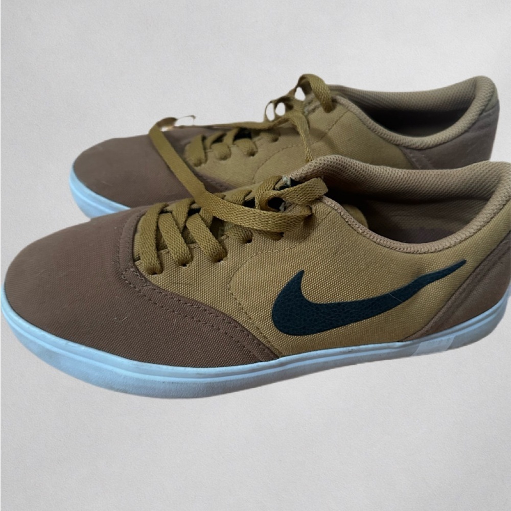 Nike SB Check Solarsoft Canvas Shoes Youth 6Y Women’s 7.5 Brown Skate Sneakers
